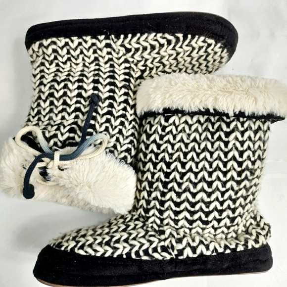 Mad Love Big Loop Knit Faux Fur Lined Rubber Outsole Boot Slippers Women's 11/12 - Picture 4 of 10
